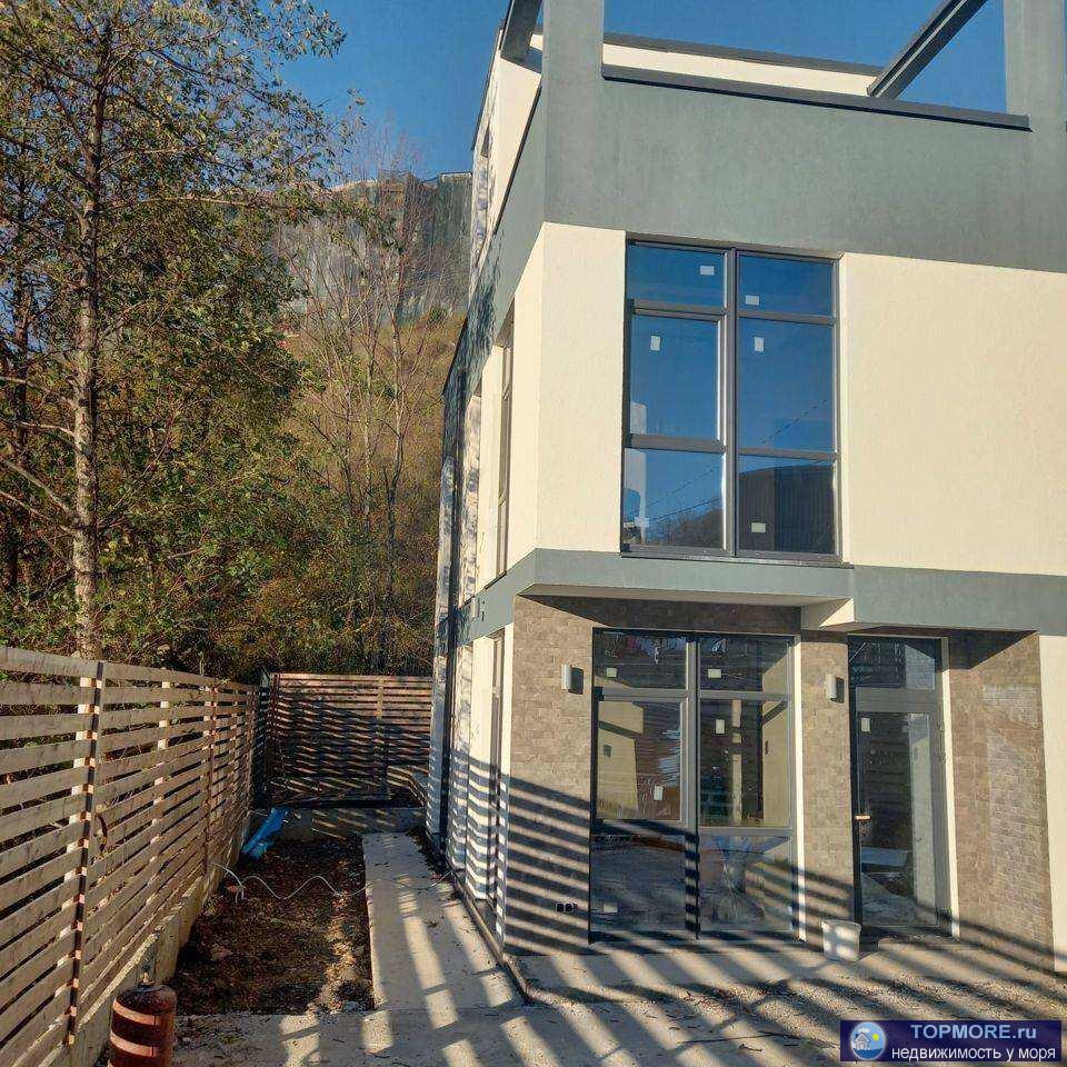 Лот № 175767. Продаётся просторный дом в живописном месте! Площадь дома 123 кв.м, 3 этажа, эксплуатируемая кровля.... - 2