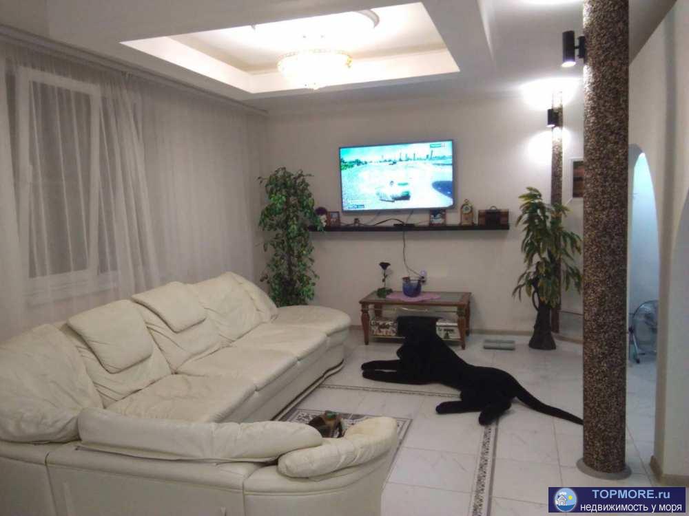 Лот № 169095. Продам часть дома (фактически это таунхаус на троих хозяев с обособленными индивидуальными входами в... - 1