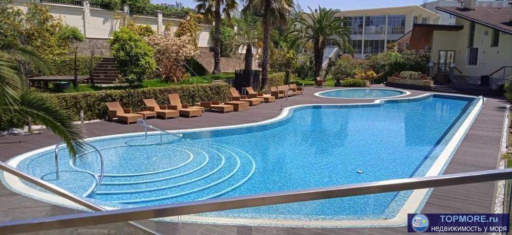 Лот № 163130. Продаю двух этажный Коттедж в Элитном коттеджном поселке закрытого типа на первой береговой линии, 300...