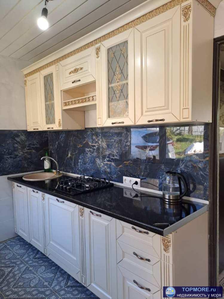 Лот № 178614. Продается уютный домик с 9 сотками земли + есть на участке недостроенный дом с проектом на 80 кв Рядом...