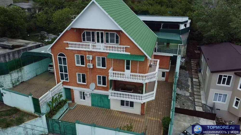 Лот № 176870. Уникальное предложение!Продаётся шикарный дом с прекрасным местоположением и гостевыми номерами. Этот... - 2