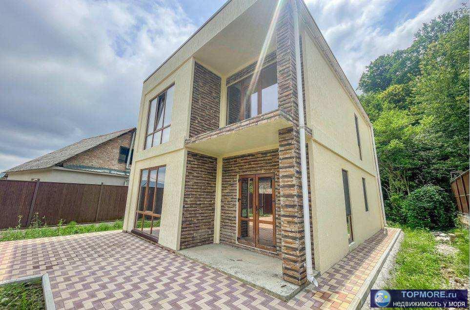 Лот № 176331. кп Охотник - состоит из 2-х домов с современной архитектурой в стиле  с использованием качественных... - 2