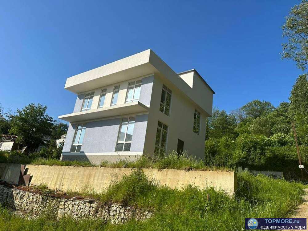 Лот № 176314. Современные дома в стиле Хай-Тек с чудесным видом на море и горы.  Дом находятся в окружении...