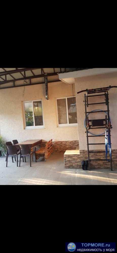 Лот № 175676. Продается просторный дом в центре Адлера, три этажа, участок 2 сотки ижс, ремонт, мебель... - 1