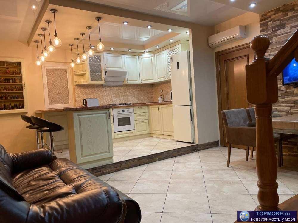 Лот № 175676. Продается просторный дом в центре Адлера, три этажа, участок 2 сотки ижс, ремонт, мебель... - 2