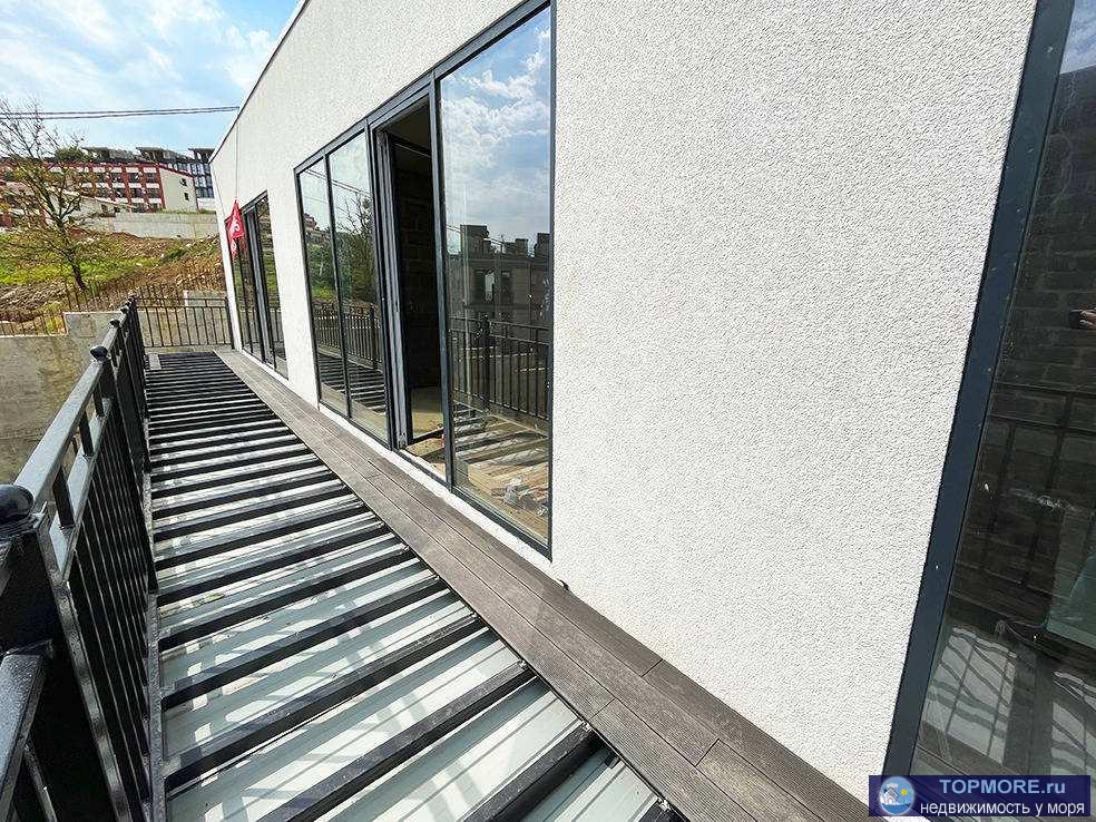Продажа / Дома и коттеджи, Сочи, Бакинская улица, 15 000 000 р. Лот № 173533. Продаётся 2-х этажный жилой дом с благоустроенной территорией Продается уютный 2-х этажный жилой дом...