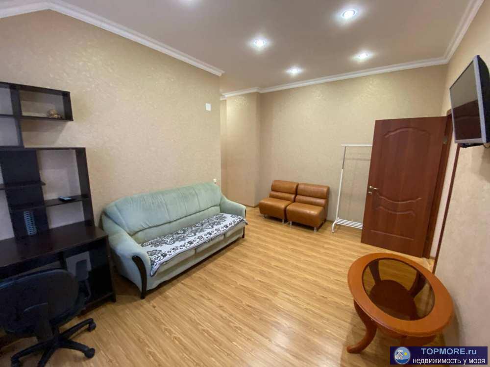 Лот № 173096. В продаже Клубный квартирный дом стоящий на 5.35 сотках земли ижс  со всеми центральными... - 2