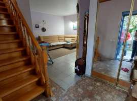 Лот № 172021. продается дом/таунхаус с собственным участком,...