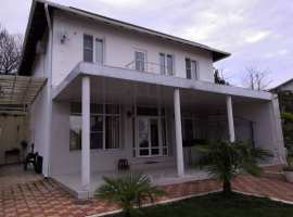 Лот № 171873. Дом находится в п. Совет-Квадже. Этажность: 2 Комнат:...