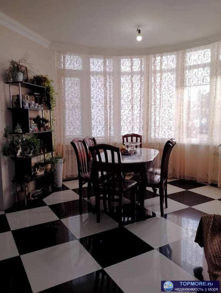 Лот № 171655. В продаже отличный, большой дом в посёлке Нижнее Учдере (п. Лазаревская).Дом построен из газоблоков. В...