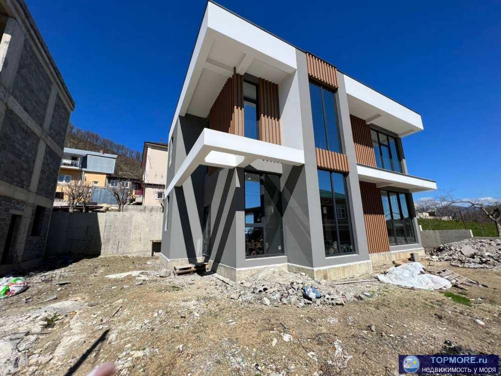 Лот № 168077. Продаю дом в стиле Хайтек площадь дома 165кв.м участок 3 сотки земли. Дом расположен на улице Армянская...