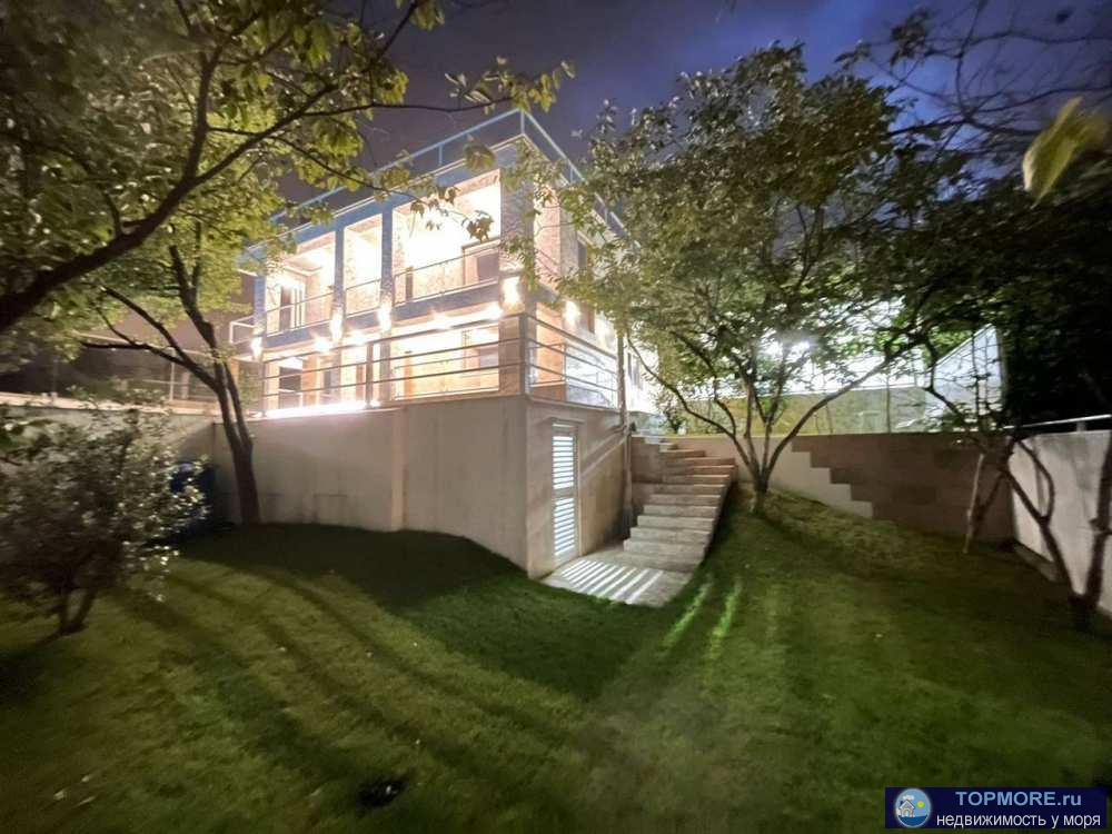 Лот № 165622. В продаже дом площадью 280 м2 + эксплуатируемая кровля 140 м2 с летней кухней, баром, обеденной и... - 2