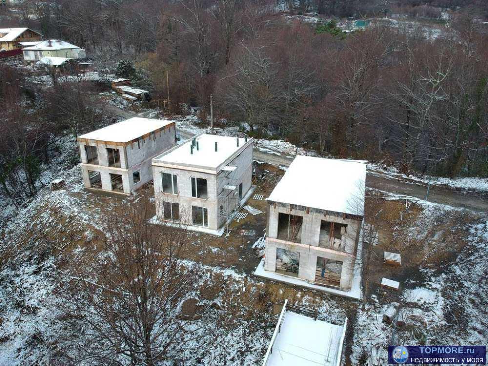 Лот № 163306. Продаю дом в Сочи в коттеджном поселке, расположенном в селе Каштаны в 6 км от моря. Дом монолитный с... - 1