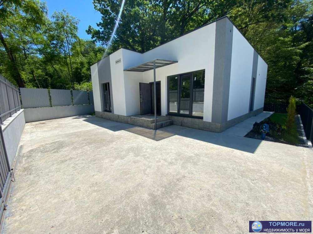 Лот № 163305. Продаю дом г. Сочи, Лазаревский район, пос. Дагомыс. В коттеджном поселке класса комфорт. Дом... - 1