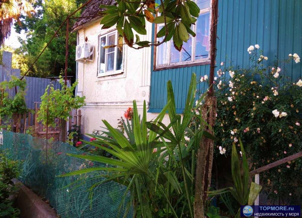 Лот № 155543. Продается 2 дома на участке 7 сот. в центре пос. Лазаревское, Сочи. ул. Айвазовского 12 и 12а.  О...