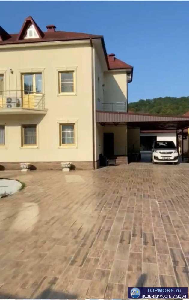 Продажа / Дома и коттеджи, Сочи, Петрозаводская улица, 126 000 000 р. Лот № 153060. Красивый, уютный дом в тихом живописном месте на берегу озера в элитном коттеджном поселке Кон... - 1