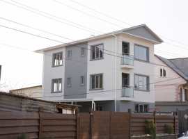 Лот № 152699. В доме 3 этажа, 5 спалень по 32 кв.м.+на каждом этаже...