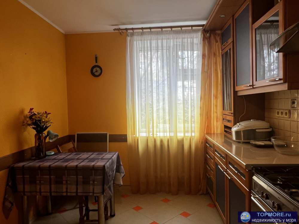 Эксклюзивное предложение в доме на ул. Прокопенко, дом 50! Продается уютная, с раздельными спальнями 3- х комнатная... - 1