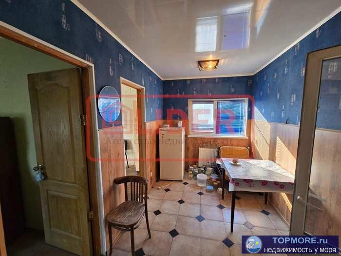 Продажа / Квартиры, Севастополь, Авдеева улица, 25 000 р. Сдается на длительный период второй этаж 2-х этажного дома. МКР Матюшенко. Две изолированные комнаты. Городские... - 1