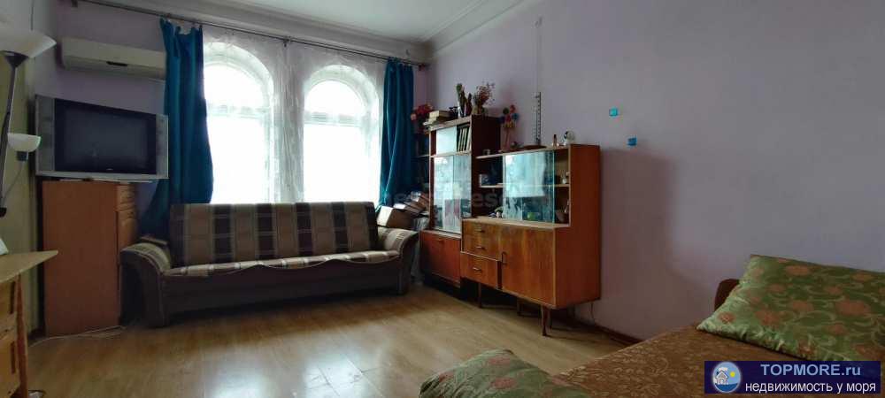 Продажа / Квартиры, Севастополь, Большая Морская улица, 11 300 000 р. Лот № 75146 Светлая двухкомнатная кваpтирa в истopичeском цeнтре Ceвacтoполя. ул. Бoльшая Моpcкая, 20. Год... - 1