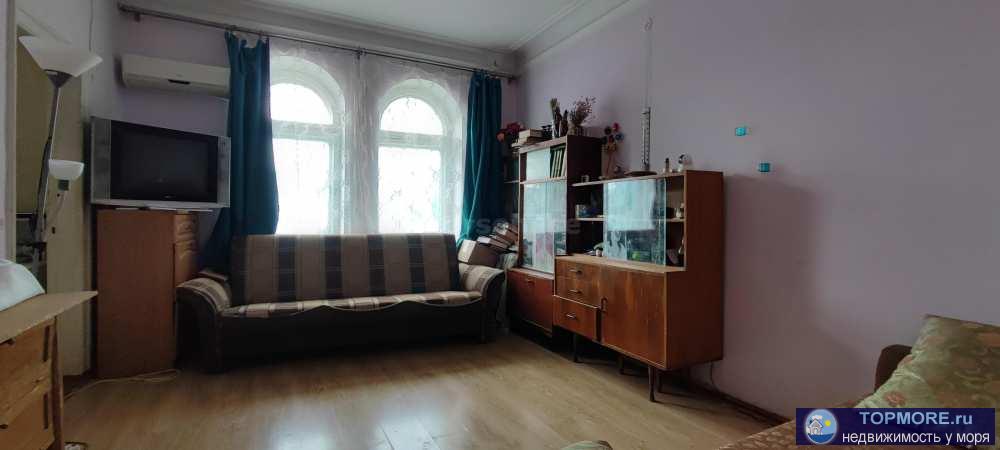 Продажа / Квартиры, Севастополь, Большая Морская улица, 11 300 000 р. Лот № 75146 Светлая двухкомнатная кваpтирa в истopичeском цeнтре Ceвacтoполя. ул. Бoльшая Моpcкая, 20. Год... - 2