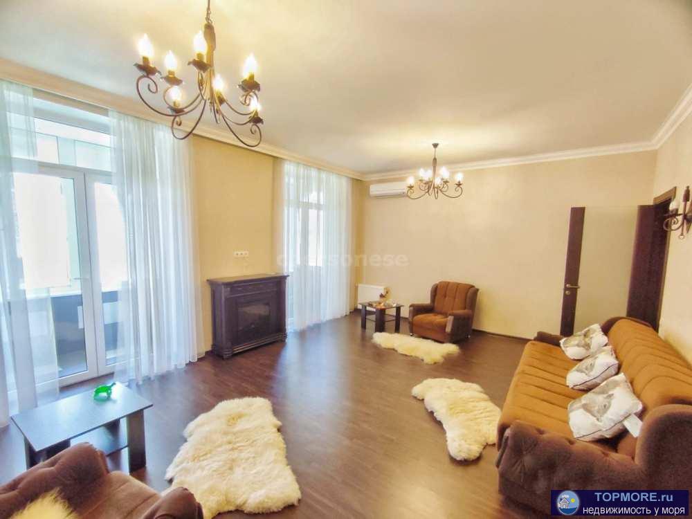 Крупногабаритная трехкомнатная квартира у моря на проспекте Античный.  Один собственник, есть технический паспорт,... - 1