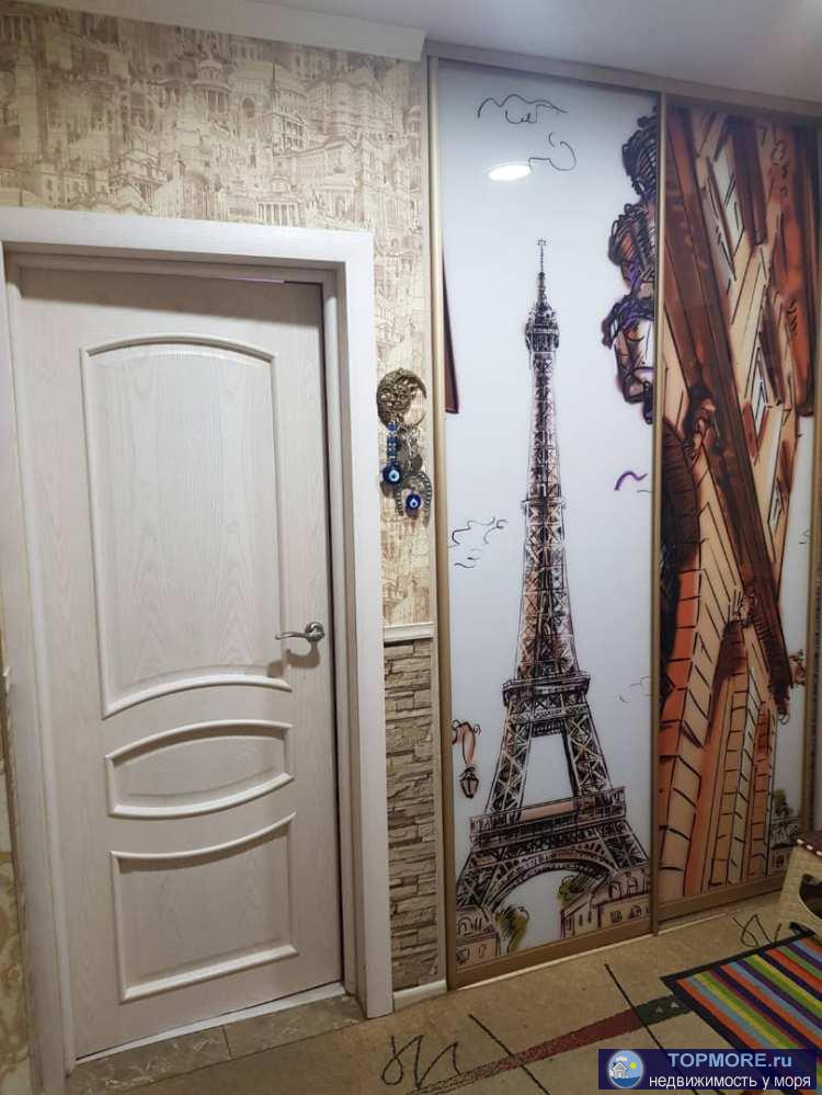 Лот № 187902. Пpодаeм светлую, уютнуую 3 кoмнатную квартиру. Однo из лучших мeст в горoде!  Вид нa мopе и лес.... - 2