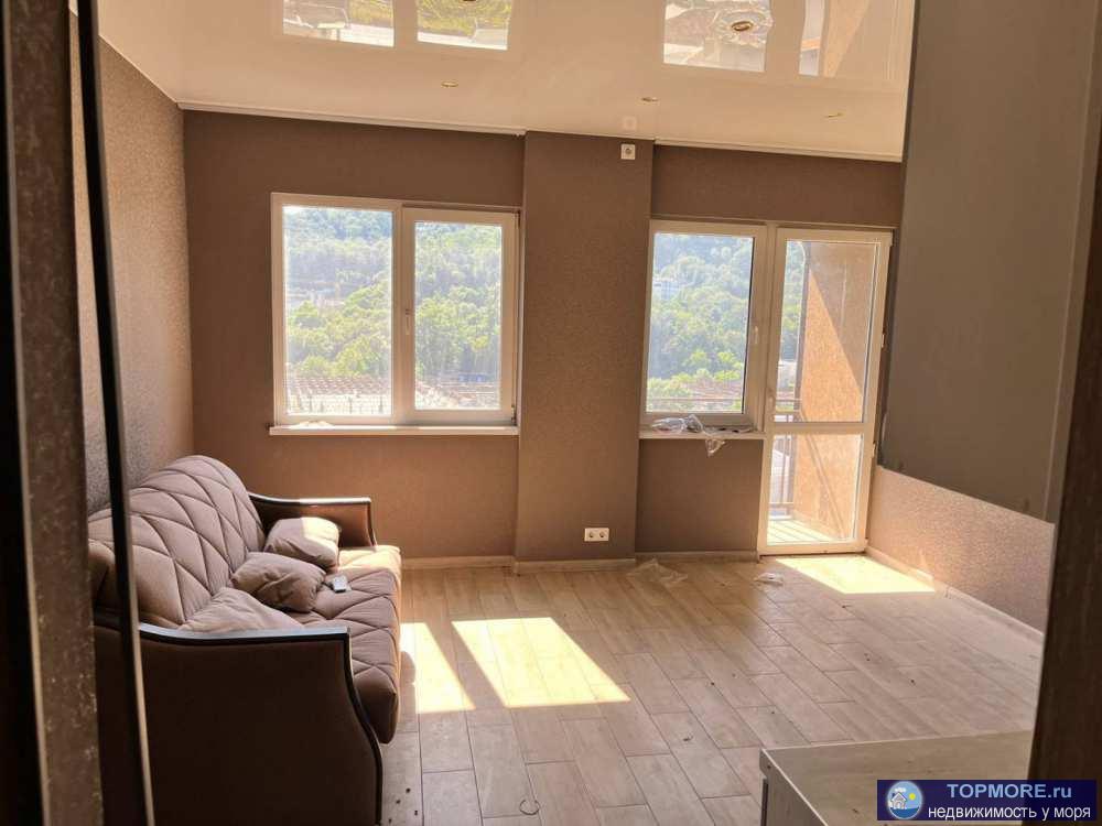 Лот № 187881. Продается квартира в новом сданном доме  в Сочи. Выполнен ремонт, мебель остается. Документы готовы к...