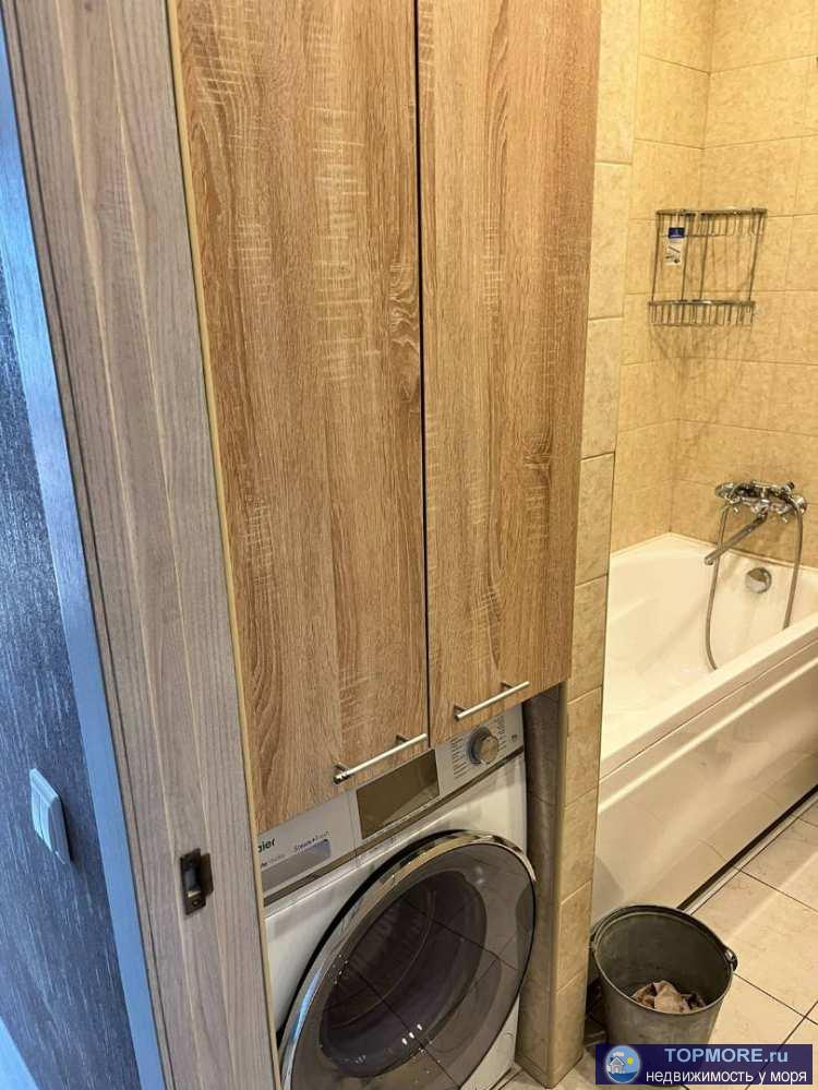 Лот № 187881. Продается квартира в новом сданном доме  в Сочи. Выполнен ремонт, мебель остается. Документы готовы к... - 2