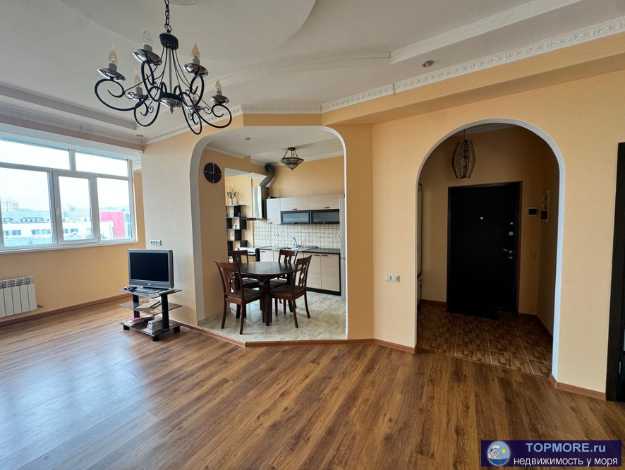 Лот № 187859.     Предлагается к продаже просторная квартира в центре Сочи, расположенная в жк на ул. Туапсинская,... - 2