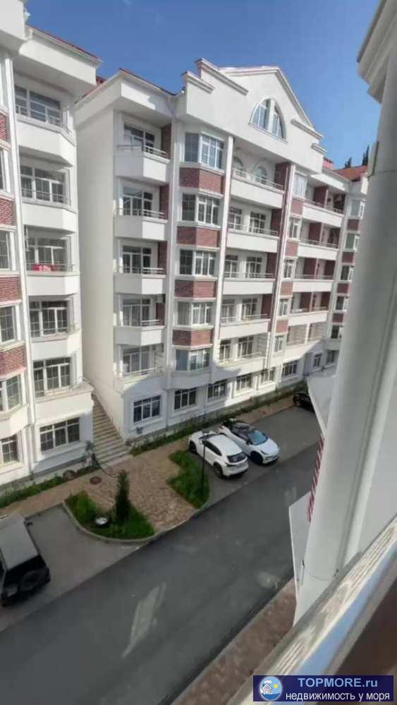 Продажа / Квартиры, Сочи, улица Ленина, 9 650 000 р. Лот № 187580. Продается 1 комнатная квартира в жк Курортном. Статус квартира. Дом с лифтом.Закрытая охраняемая...