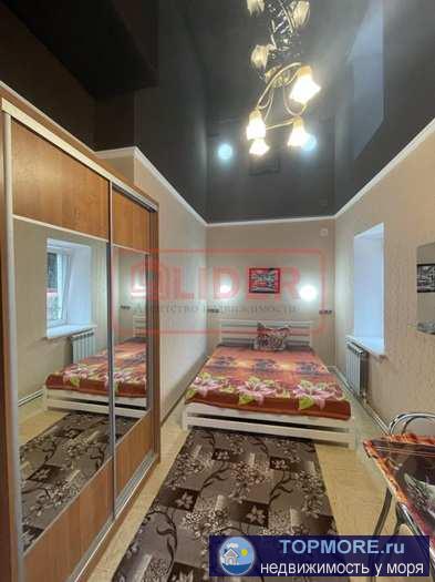 Продажа / Дома и коттеджи, Севастополь, Героев Севастополя улица, 25 000 р. Сдается Длительно часть дома в районе Малахова Кургана. Дом-Студия находится на 1 этаже одноэтажного дома. НЕ... - 1