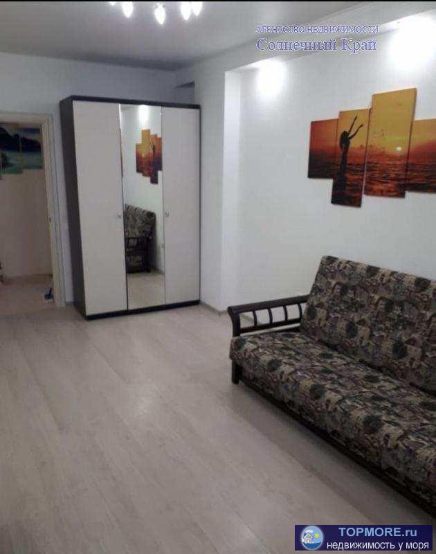 ОЧЕНЬ СРОЧНО продаётся 1-комнатная квартира с шикарной планировкой, 46 кв.м. Под окнами ничего уже не построят! Кухня... - 1