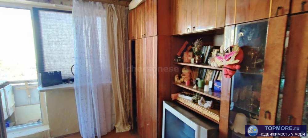 Однокомнатная квартира на третьем этаже.  Гагаринский район.  Через дорогу ТЦ Апельсин.  Хорошая шумоизоляция....