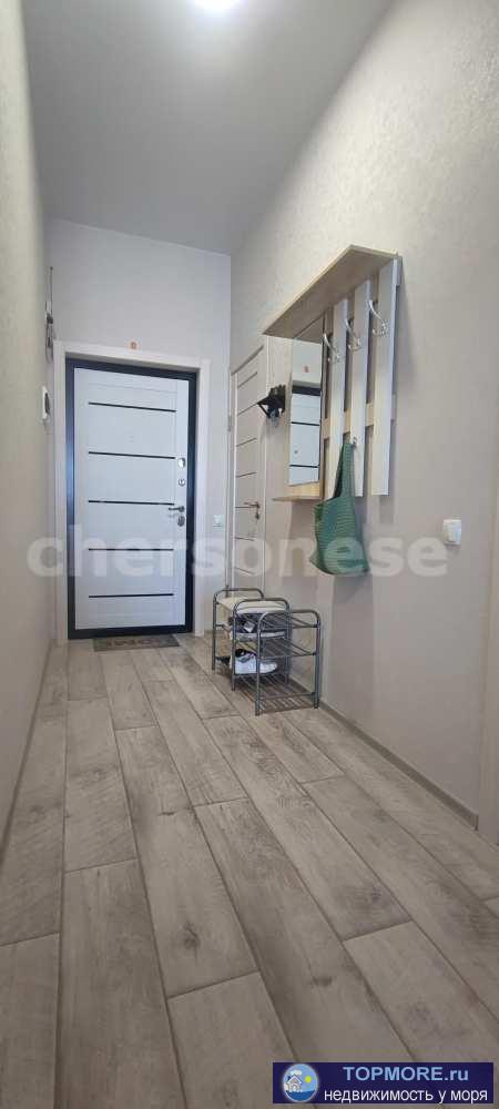 Студия площадью 30.8 м², жилая зона 16.6 м², кухня 8 м². Этаж 12 из 16, монолитный дом. Год постройки 2023. Ремонт...