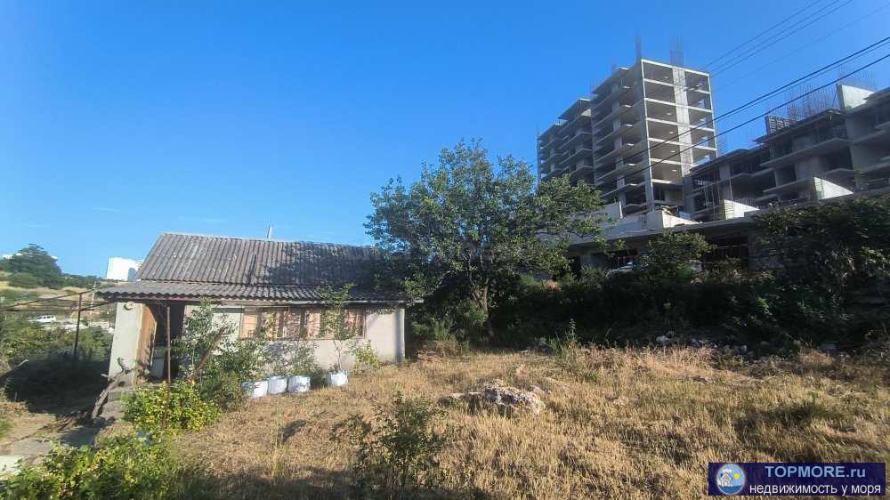 Дача в черте города  Заведен свет, городская круглогодичная вода. Отопление печное.  Участок 5 соток, растут плодовые... - 1