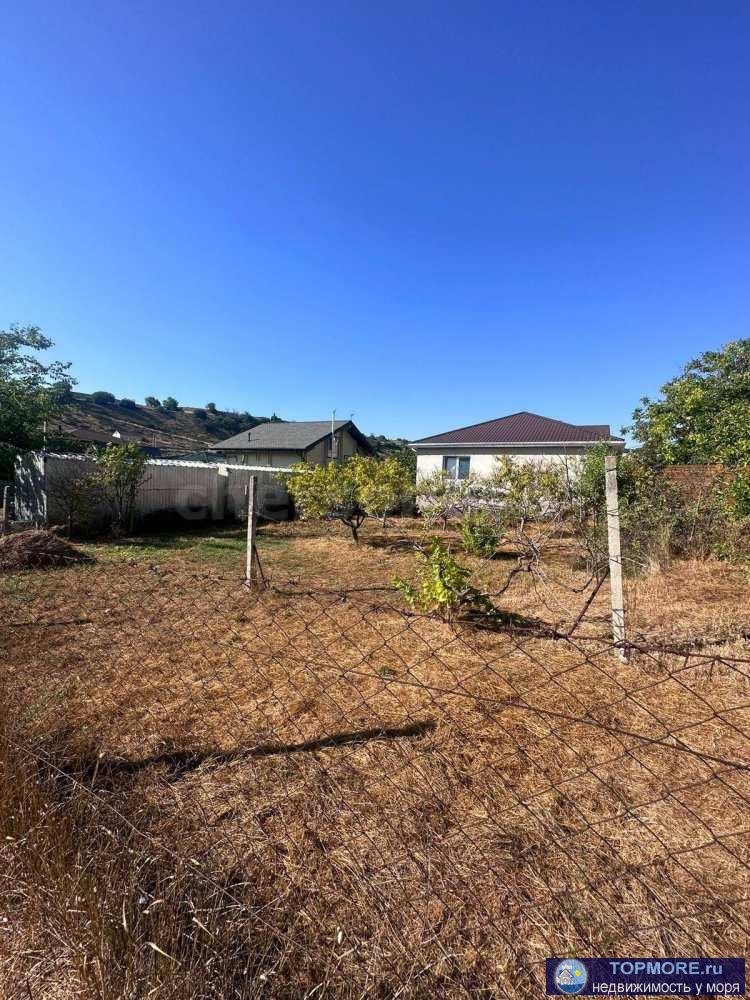 Срочная продaжа  участка ИЖС 5.9 сот. в Любимoвке, ул. Софьи Перовской.    Фасад 19.2 метров.  Асфальтированный...