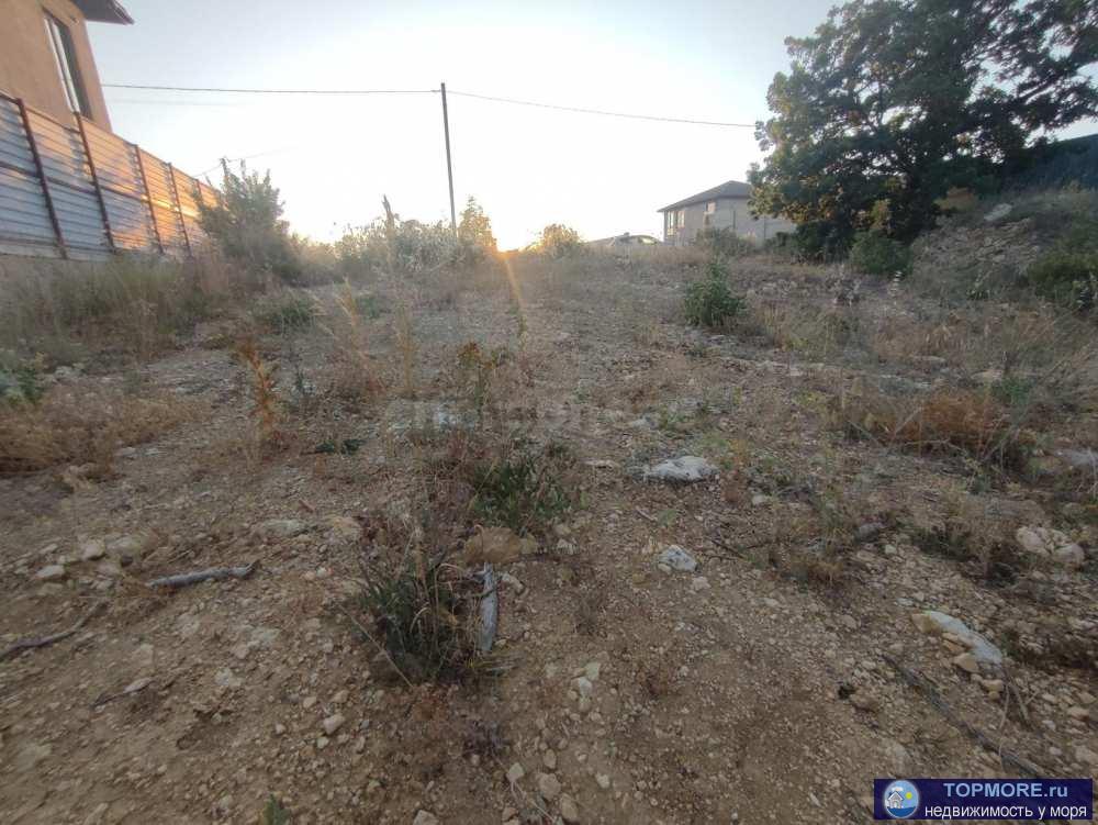 Продается видовой земельный участок 8,2 сотки ИЖС на улице Ясеневой, Мекензиевы горы.   Уникальное расположение... - 1