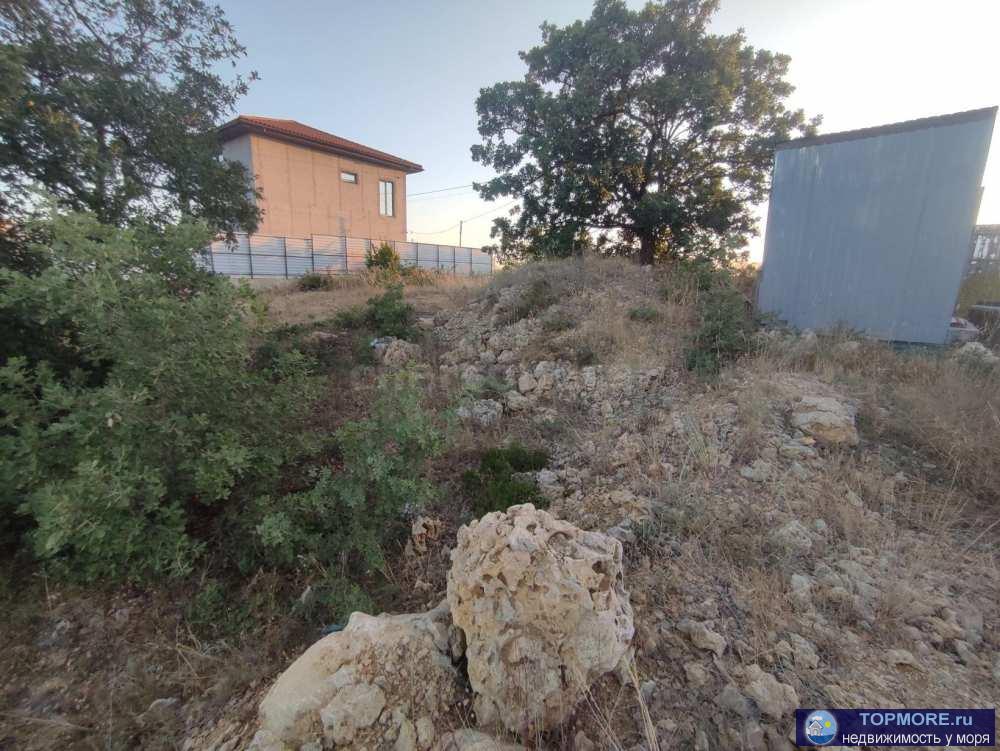 Продается видовой земельный участок 8,2 сотки ИЖС на улице Ясеневой, Мекензиевы горы.   Уникальное расположение... - 2