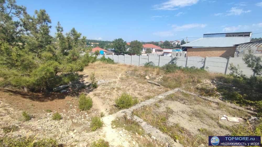 Объект № 75460  Предлагаем к продаже участок с шикарной локацией!  На участке имеется котлован с фундаментом, участок... - 1