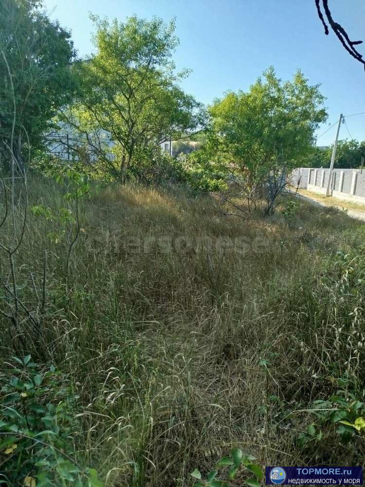 В продаже земельный участок с небольшим уклоном(практически ровный), назначение ИЖС с кадастровым номером...