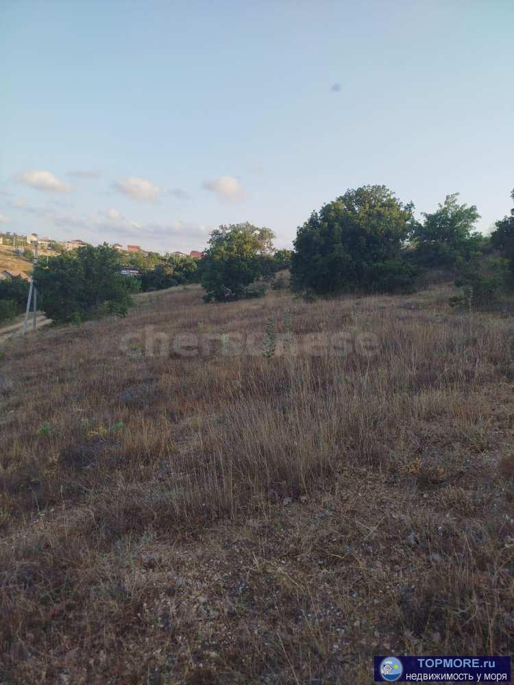 Продается  земельный участок в перспективном, развивающемся районе!  Площадь: 7,7 соток  Расположение: ул....