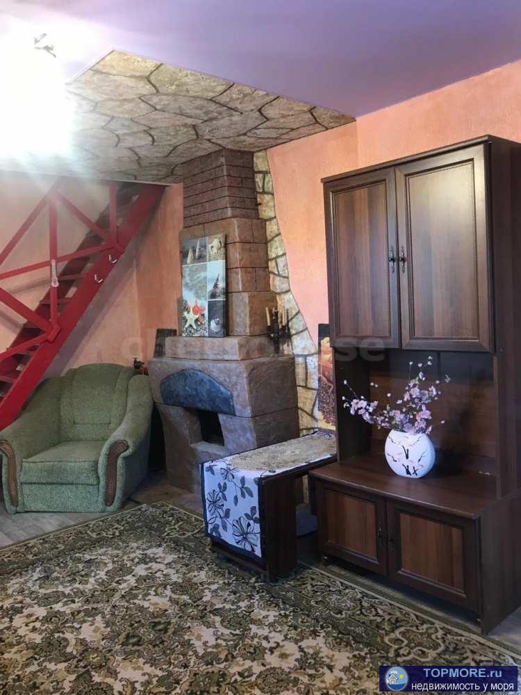 Продается отличный дом 1994 года постройки. Строили для себя, капитально и качественно из инкерманского камня.Крышу... - 2