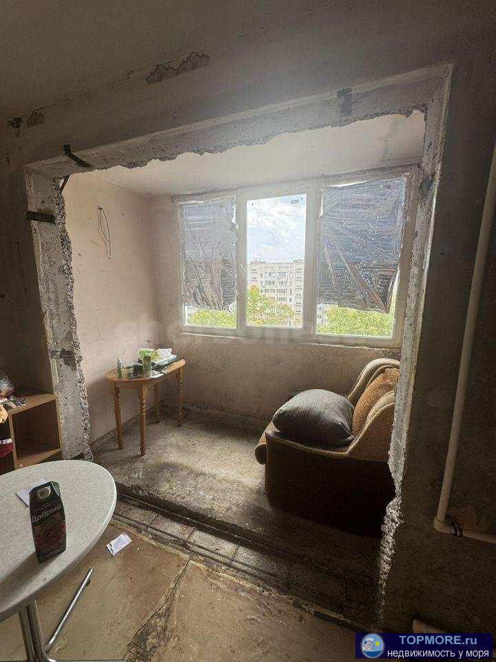 Продается однокомнатная квартира на улице Колобова  Уютная квартира общей площадью 34,2 м², расположена на 9 этаже... - 2