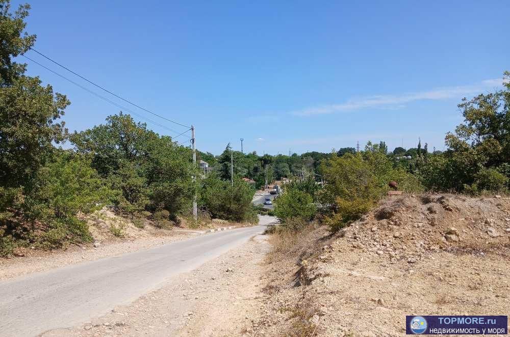 Предлагаем к продаже земельный участок 10 соток ИЖС по улице Богданова!  Участок ровный, правильной формы, с... - 1