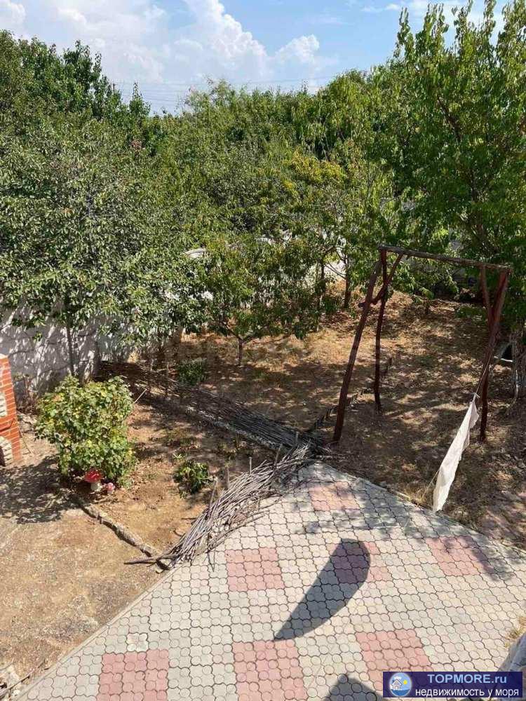 Объект № 75619  Продается двухэтажный дом в 5 минутах ходьбы до остановки и магазинов.  Идеально подойдет, как для... - 2