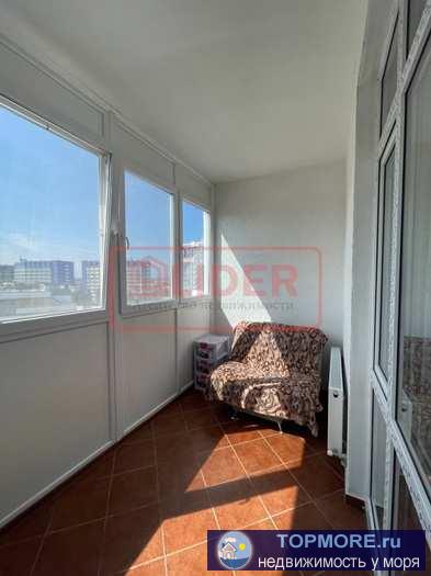 Сдается на длительный период видовая однокомнатная квартира в Гагаринском р-не г. Севастополя. Просторная, светлая,... - 2