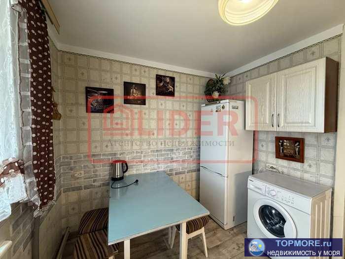 Сдается на длительный период уютная 3-х комнатная квартира в Гагаринском р-не г. Севастополя, ул. Молодых Строителей.... - 2