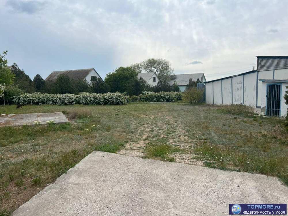 Продаётся территория базы отдыха 2,64 Га (бывший детский лагерь) на первой линии самого большого и глубокого озера... - 1