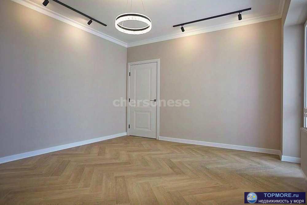 Объект № 75546  Продается уютная двухкомнатная квартира с дизайнерским ремонтом на первом этаже монолитного дома....